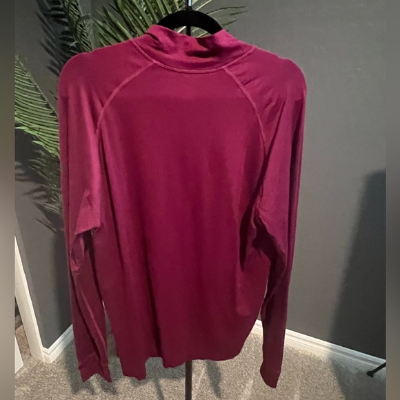Fabletics- Men's Long Sleeve Active Quarter Zip: - Picture 2 of 4